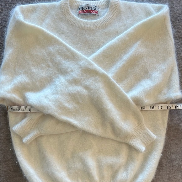 Off-white Angora / Lambs Wool Sweater from Spain - Picture 2 of 8
